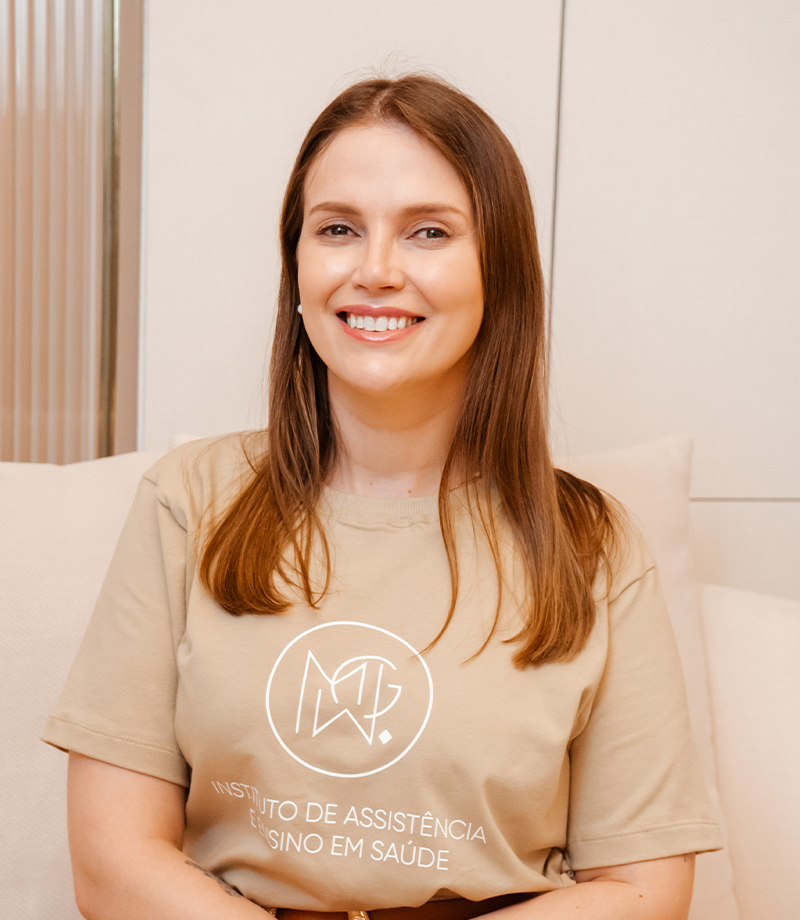 Dra. Manoela Gonçalves - Odontologia